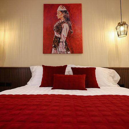 Cloud 5 Blloku Rooms Tirana Buitenkant foto
