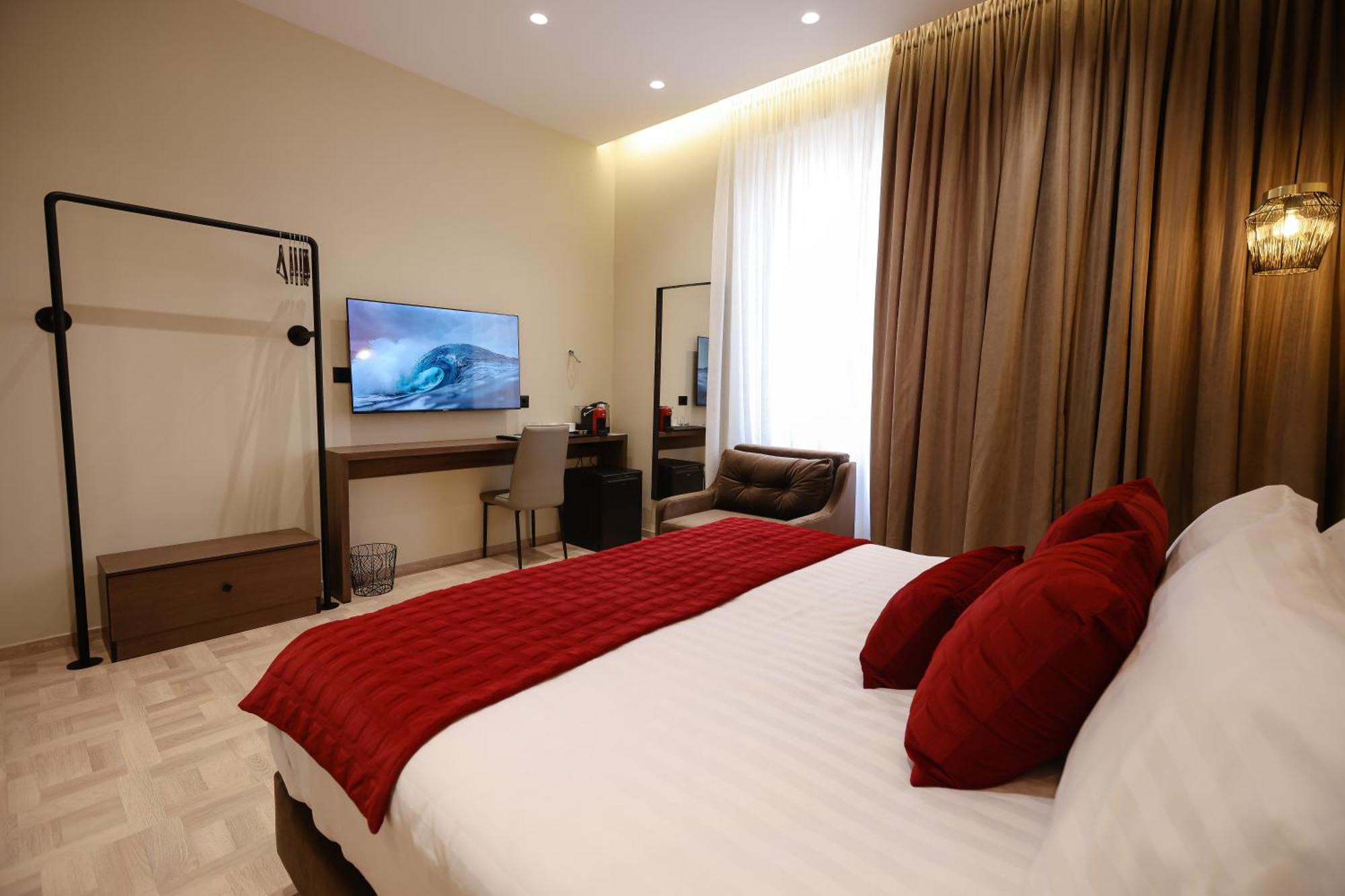 Cloud 5 Blloku Rooms Tirana Buitenkant foto