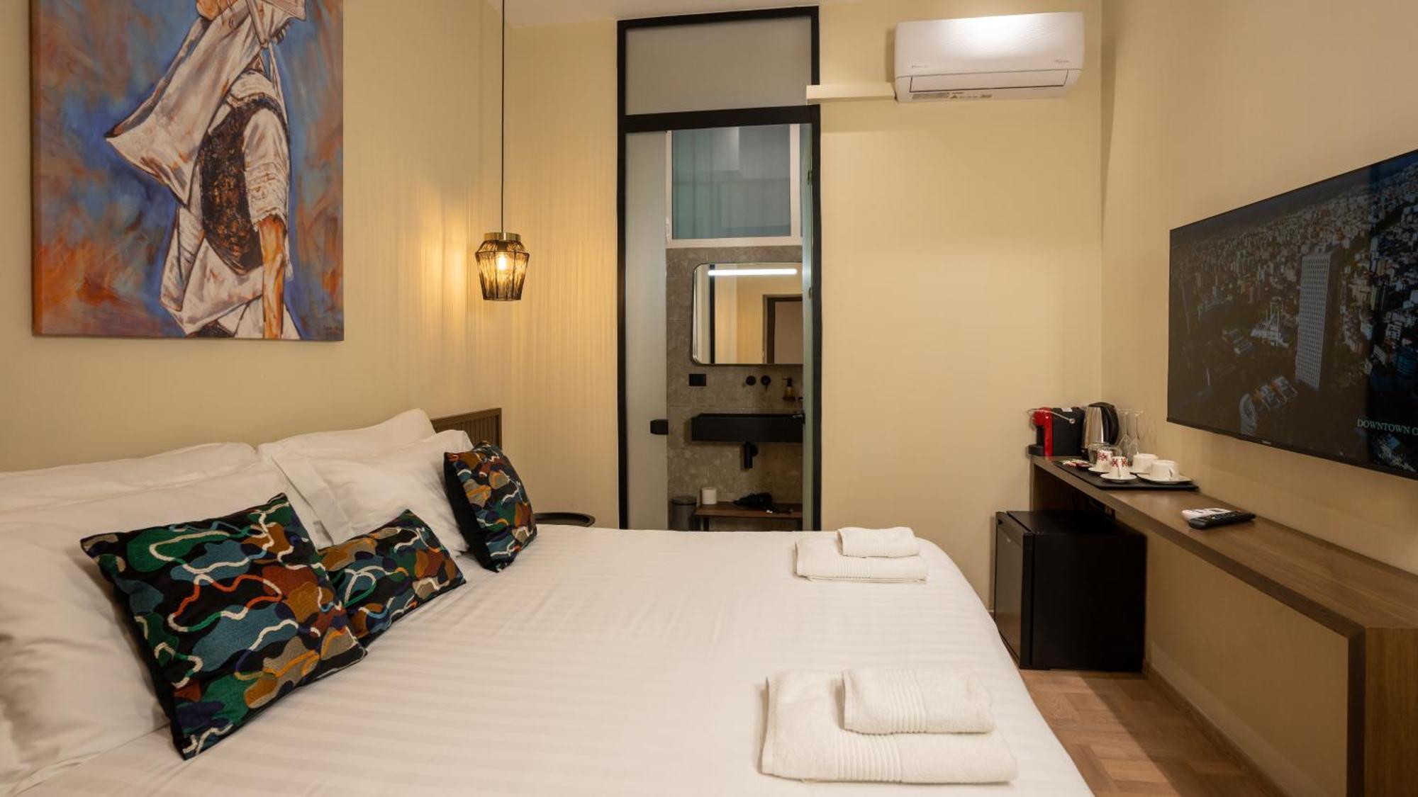Cloud 5 Blloku Rooms Tirana Buitenkant foto